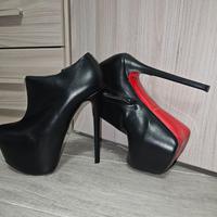 Stivali e Tronchetti tacco 15 cm