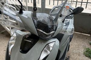 Sh 125 anno 2024 km8000 2.700