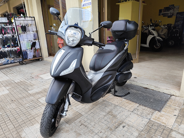 Piaggio Beverly 350