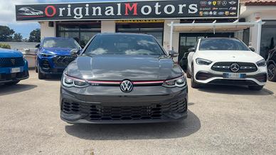 Volkswagen Golf GTI CLUBSPORT 2.0 TSI DSG/AKRAPOVI