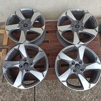 Cerchi in lega 17" Ford Fiesta mk8 Active 