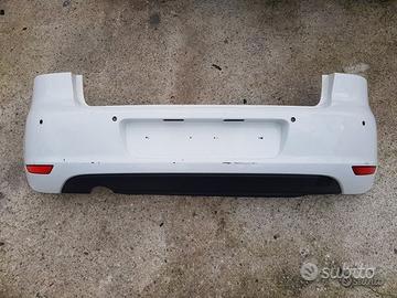 Paraurti posteriore bianco con fori sensori golf 6