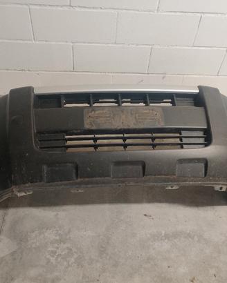 Paraurti anteriore Fiat Fiorino e Cubo 