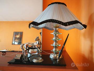 Lampada vintage con cavallo 