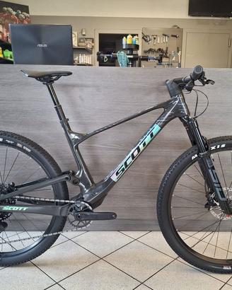 -30% SCOTT Spark RC Team Black - 2026