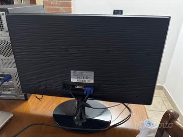 Monitor pc e tastiera