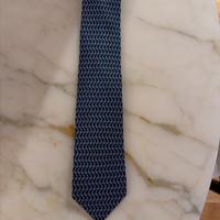 Cravatta in seta Ferragamo  Nuova con etichette