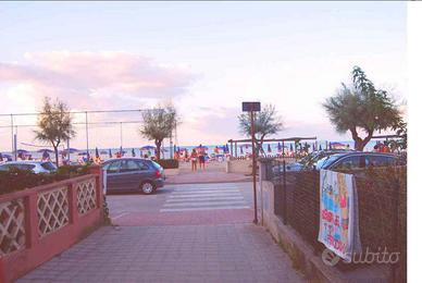 LUGLIO A FANO frontemare zona centrale