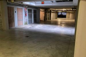 Box / Garage di 40 m² a San Lazzaro di Savena