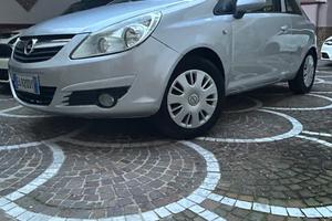 Opel Corsa 1.2 Benz/GPL 2010 A.F.F.A.R.E