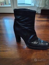 Stivaletto in pelle tacco 10 cm