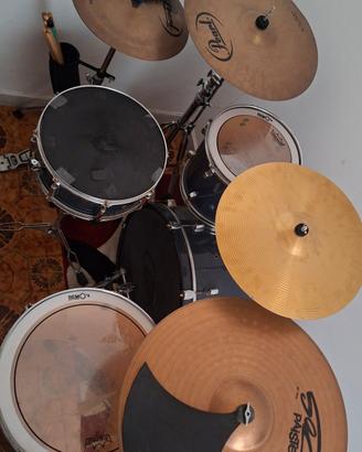 Batteria Acustica Set completo - Pearl Forum Serie