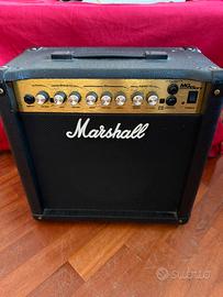 Amplificatore Marshall MG15DFX