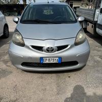 Toyota Aygo 1.4 turbodiesel 5 porte Sol