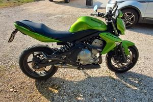 Kawasaki ER 6N