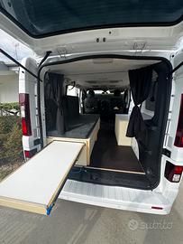 Opel vivaro allestito