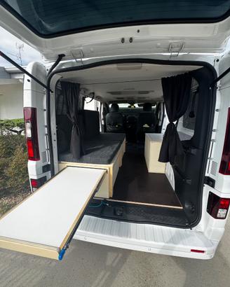 Opel vivaro allestito
