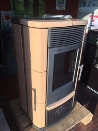 stufa PELLET maiolica BEIGE  8 KW