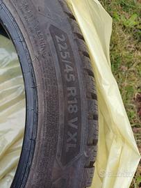 Gomme invernali Barum POLARIS 6 - 225/45 R18  95V