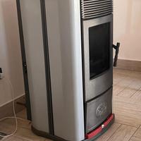 stufa pellet Idro Edilkamin 