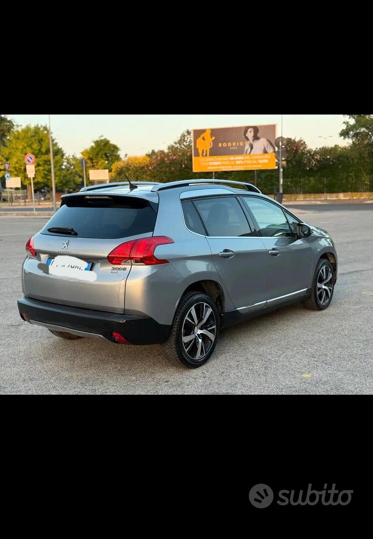 Peugeot 2008 2015 photo 2