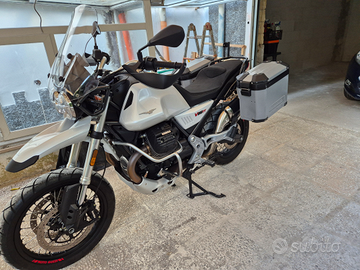 Moto Guzzi V85 TT 850 cc 80 cv - 12/2020 4500 km