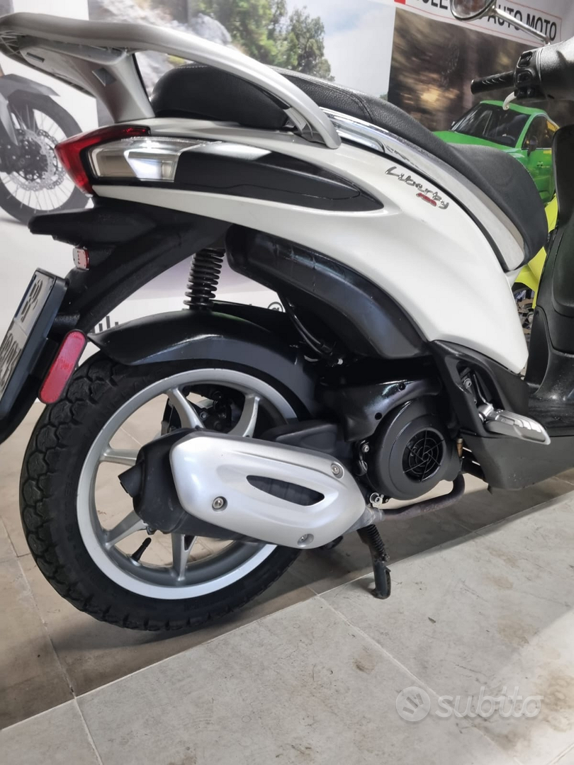 Moto nuova PIAGGIO Liberty 125 ABS - Gp Motori Group Srl, Caserta