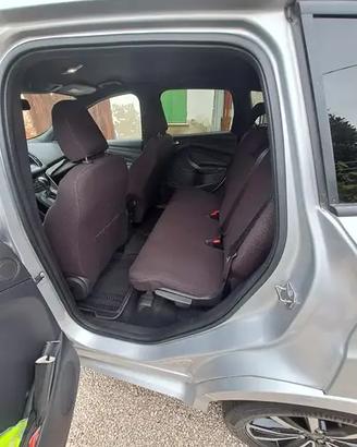 Ford Kuga II 2017 1.5 tdci ST-Line s