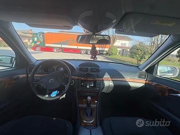 Mercedes e220