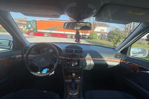 Mercedes e220