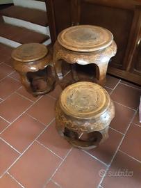 Tavolino da The  in legno intarsiato