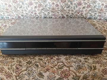 Videoregistratore VHS Bang Olufsen V 8000
