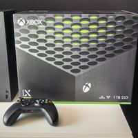 Xbox Series X completa in perfetto stato