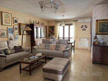 4 LOCALI A GROTTAGLIE