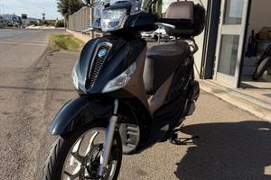 Piaggio Medley 150