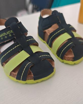 Scarpe Bimbo taglia 19