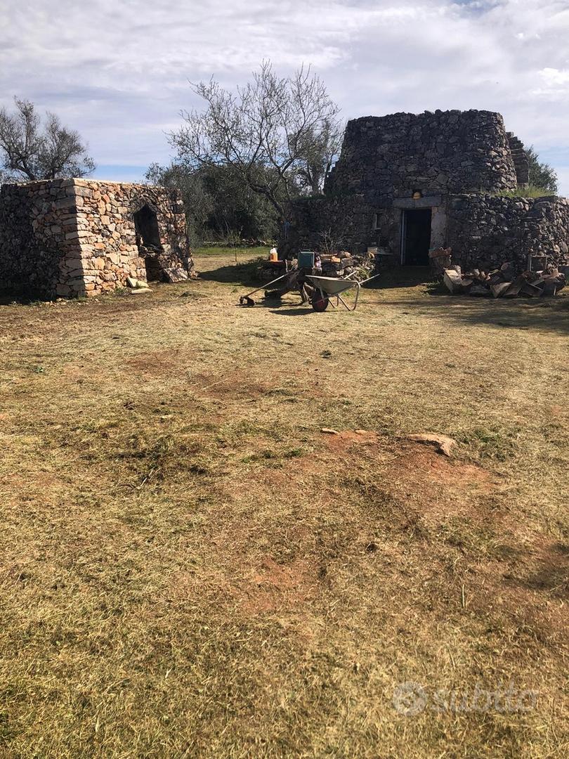 Trullo abitabile antico forno e cisterna - Altro