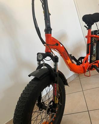 bicicletta elettrica pieghevole 