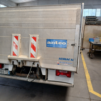 Cassone e sponda idraulica daily iveco