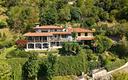 villa-con-box-doppio-e-ampio-giardino