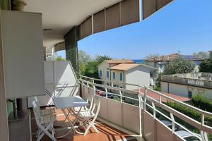 Bilocale con terrazzo Vista Mare e Posto Auto