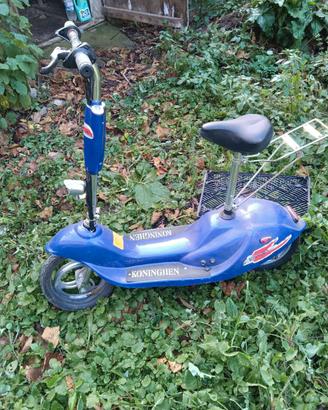 scooter piccolo a batteria 
