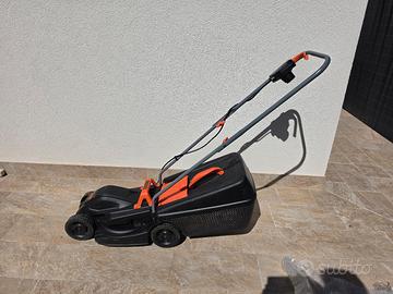 duo tosaerba e tagliabordi black+decker usato