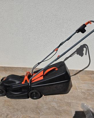 duo tosaerba e tagliabordi black+decker usato
