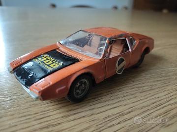 De Tomaso Pantera Mebetoys 1/43