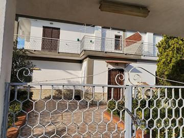 Villa completamente arredata