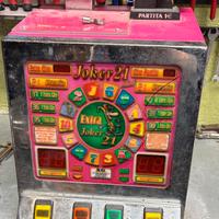SLOT-MACHINE