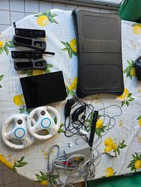nintendo wii completa di tutti gli accessori