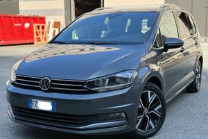 VOLKSWAGEN TOURAN 2.0 TDI 150cv DSG UN PROPRIETARI
