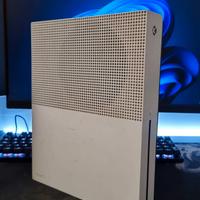 Xbox One S - 1TB Perfettamente Funzionante